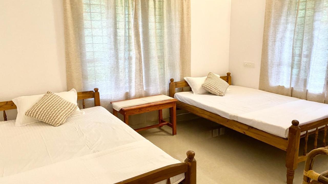 Tattwamasi Ayuryoga With Breakfast And Yoga Hotel Varkala Eksteriør billede
